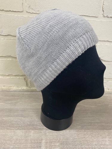 Шапка вязаная подкладка флис 